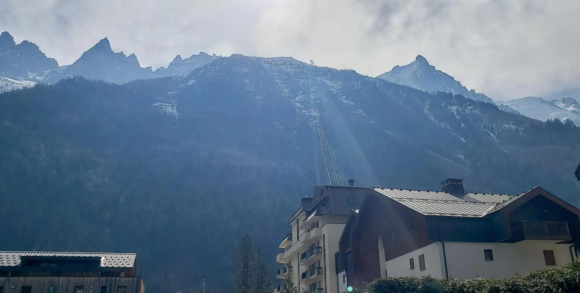 Chemin Du Sapi - Private Garden - Center Of Cham - Montblanc Views Apartment Chamonix France